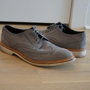 Cole Haan suede Grey Wingtip dress shoe Sz. 10.5